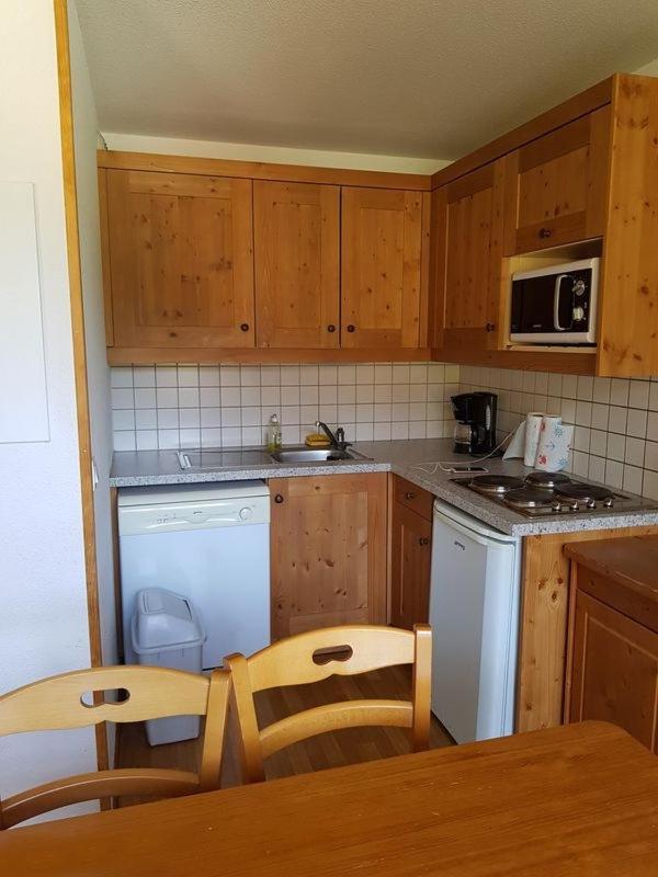 Les Petits Eterlous Appartement T3 36M2 A Puy St Vincent 1800 Alpes Du Sud 6 Personnes Parking Prive Couvert ปี-แซ็ง-วาซ็อง ภายนอก รูปภาพ